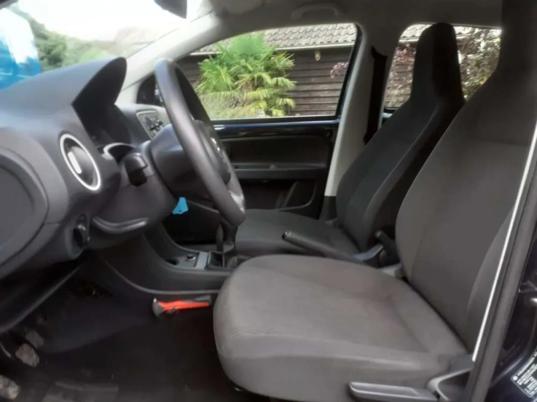 Volkswagen Up