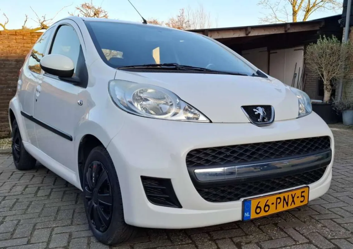 Peugeot 107