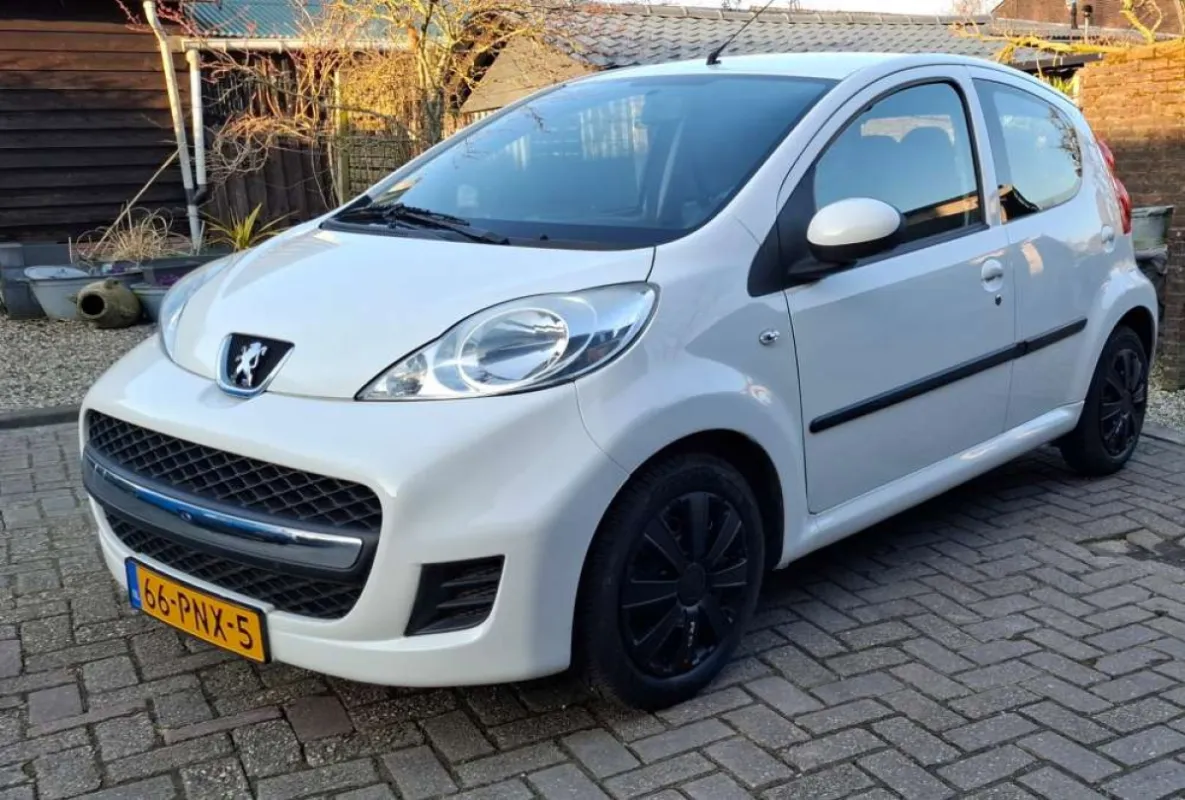 Peugeot 107