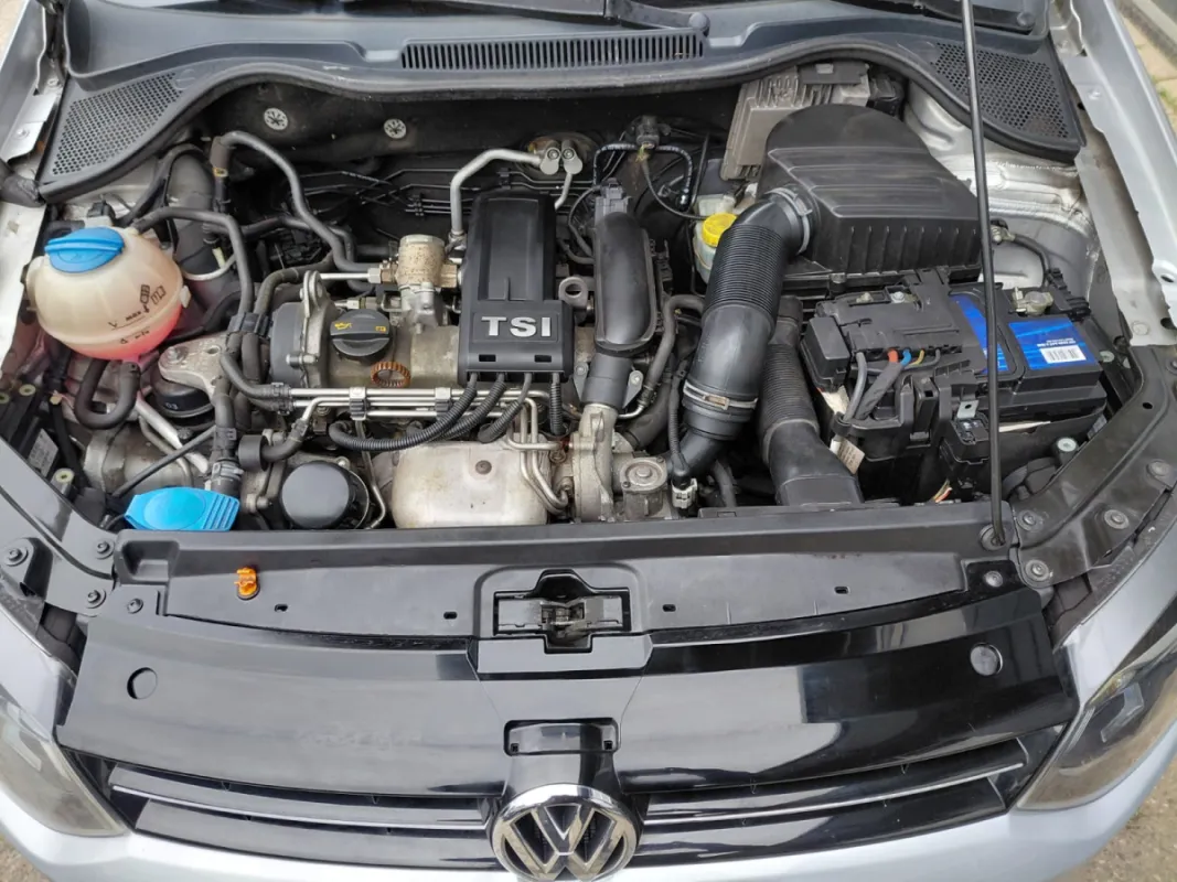 Volkswagen polo 1.2 TSI Bluemotion Comfortline