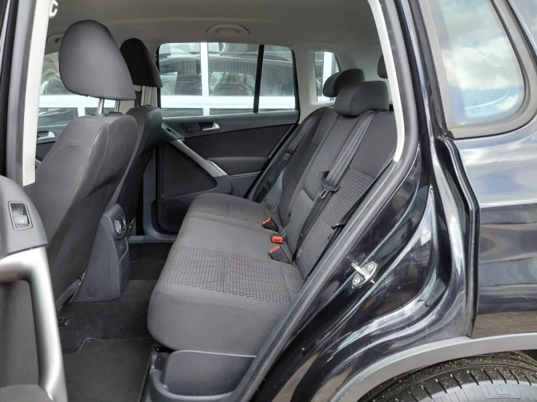Volkswagen Tiguan 1.4 comfort & design 4Motion
