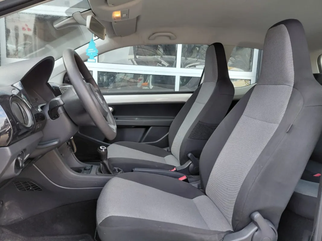 Volkswagen UP ! 1.0 move up Bluemotion