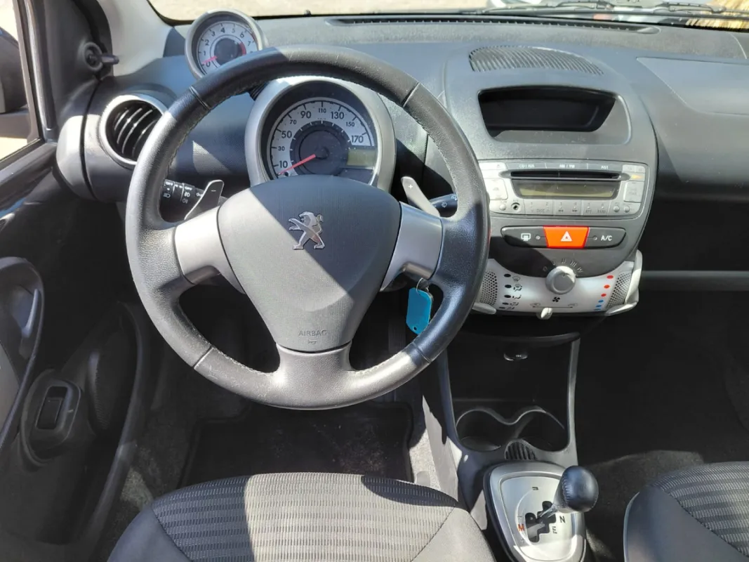 Peugeot 107 1.0 active 