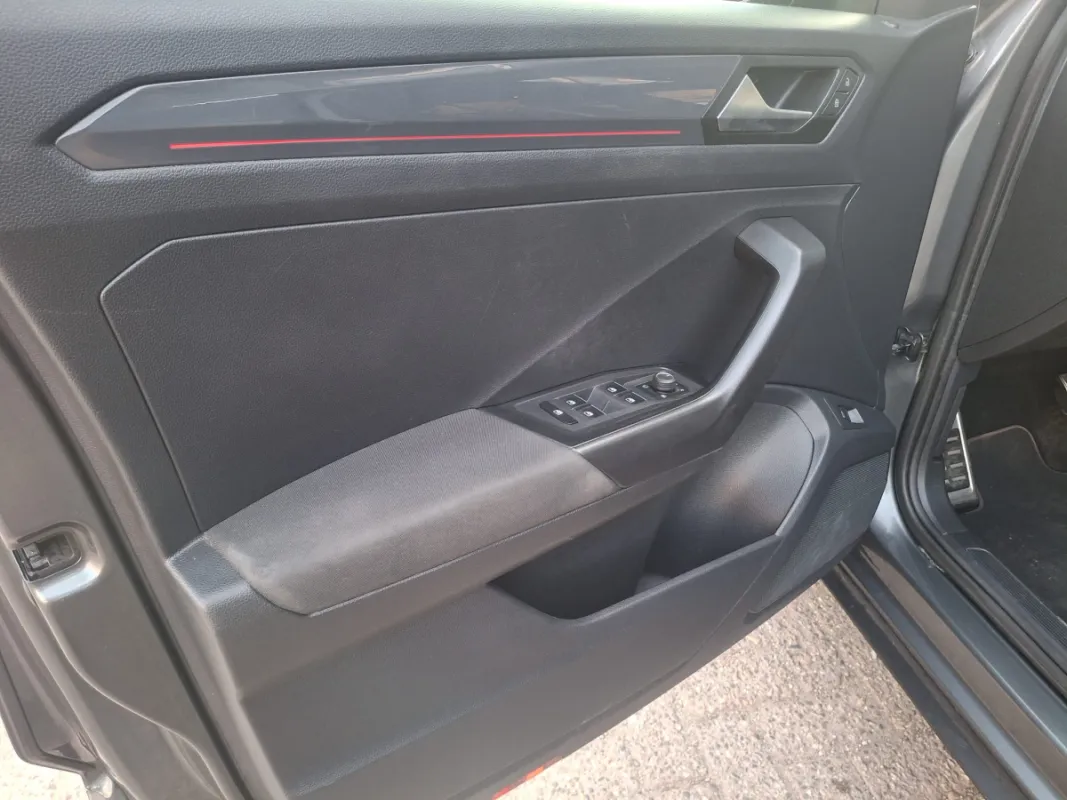 Volkswagen T-Roc 1.5 TSI DSG